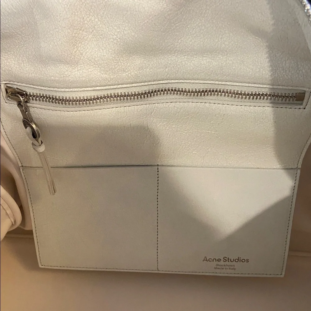 Acne Cream Large Leather Tote with Front Pockets and Detachable Strap - Picture 8 of 9